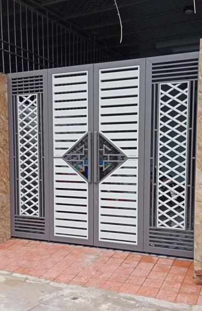 Làm cửa sắt pano tại Quận 11