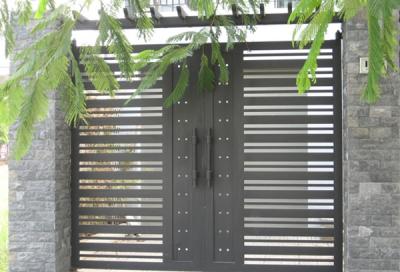 Làm cửa sắt quận phú nhuận