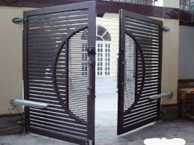 xưởng gia công cửa sắt tại quận 11